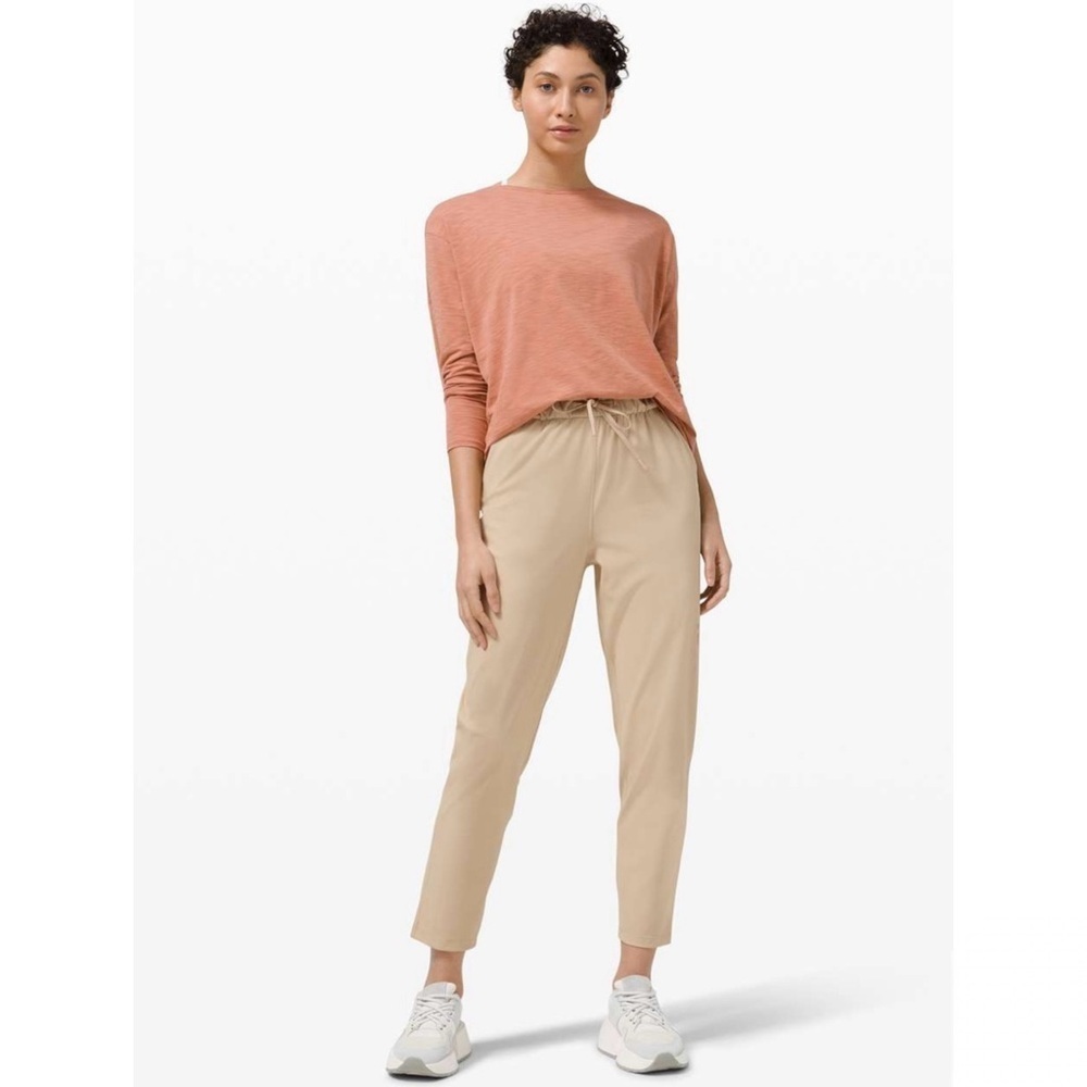 Lululemon Keep Moving Pant 7/8 High-Rise Sz 4 - Picture 1 of 8